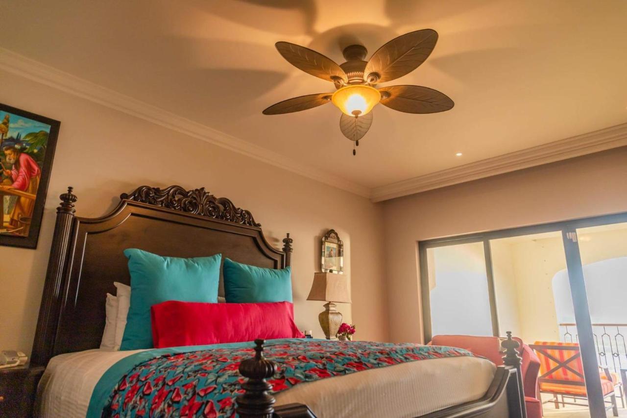 Luxurious Suites With Private Balconies, Vista Encantada Resort, Spa & Retreat 카보산루카스 외부 사진