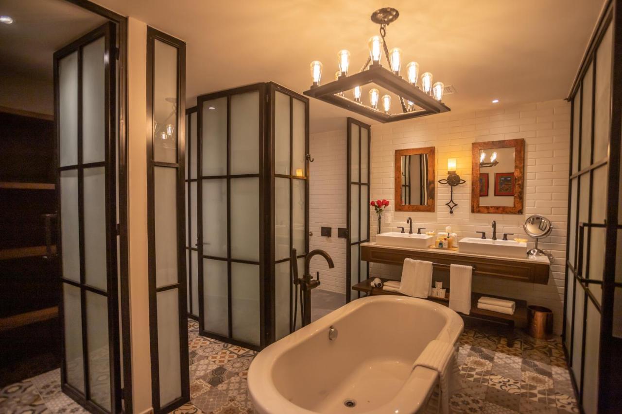Luxurious Suites With Private Balconies, Vista Encantada Resort, Spa & Retreat 카보산루카스 외부 사진